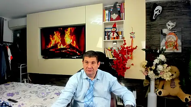 SpartacusDaddy48 online show from 27, 3, 2026