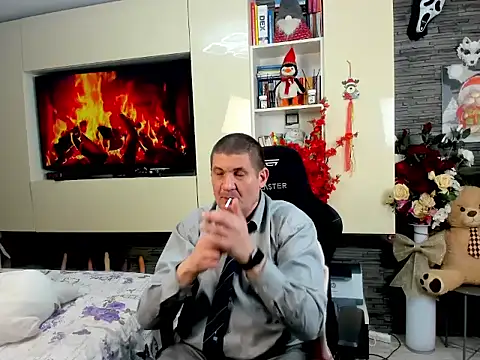 SpartacusDaddy48 online show from 6, 3, 2026