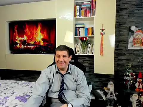 SpartacusDaddy48 online show from 14, 2, 2026