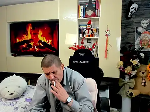 SpartacusDaddy48 online show from 28, 2, 2026