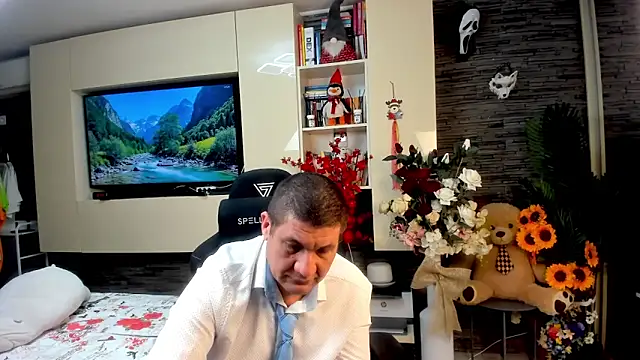 SpartacusDaddy48 online show from 21, 5, 2026