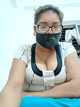 Elie couple143 online show from 28, 9, 2025