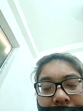 Elie couple143 online show from 12, 11, 2025