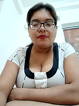 Elie couple143 online show from 16, 12, 2025