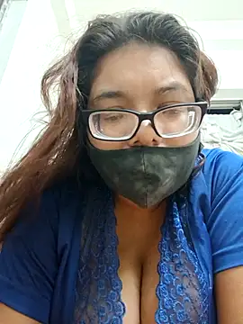 Elie couple143 online show from 7, 11, 2025