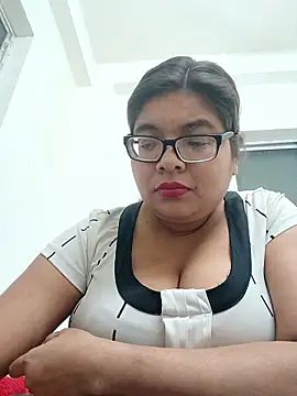 Elie couple143 online show from 8, 1, 2026