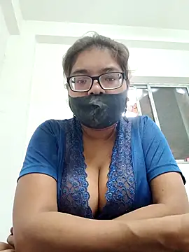 Elie couple143 online show from 26, 10, 2025