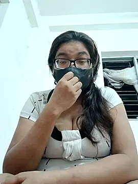 Elie couple143 online show from 26, 9, 2025