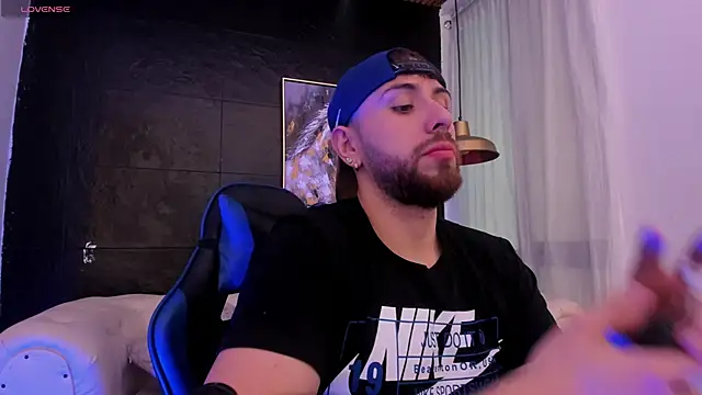 Maximo Wolff online show from 11, 10, 2025