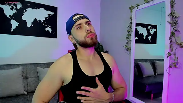 Maximo Wolff online show from 2, 12, 2025