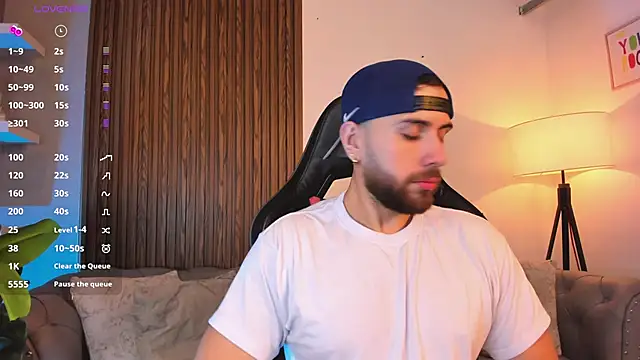 Snapshot of Maximo_Wolff chatting on 2, 3, 2026 Maximo Wolff online show from 2, 3, 2026