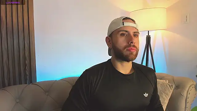 Snapshot of Maximo_Wolff chatting on 23, 2, 2026 Maximo Wolff online show from 23, 2, 2026