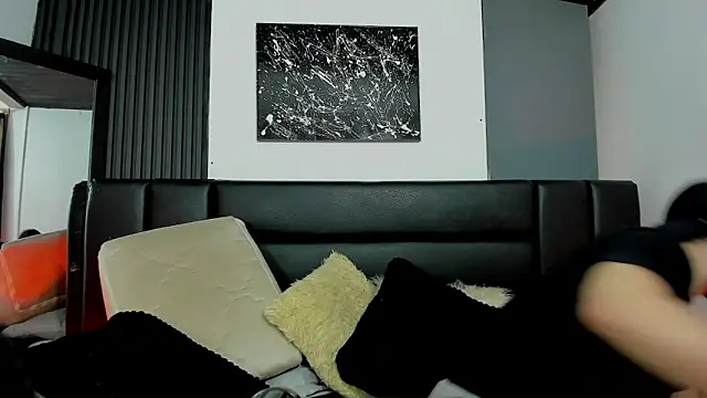 Maximo Wolff online show from 6, 3, 2026