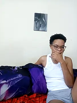 Miss-Hennessy online show from 10, 4, 2026