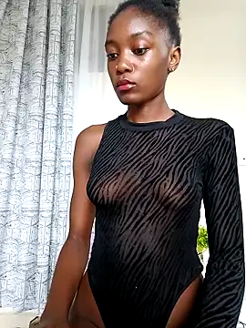 Miss-Hennessy online show from 19, 3, 2026