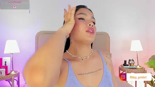 Cutie Riley online show from 23, 9, 2025