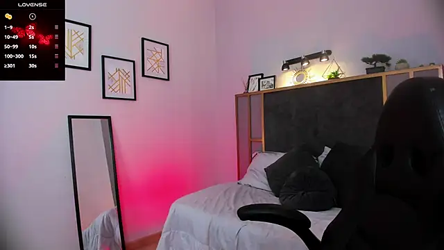 Azurra amatto2 online show from 5, 3, 2026