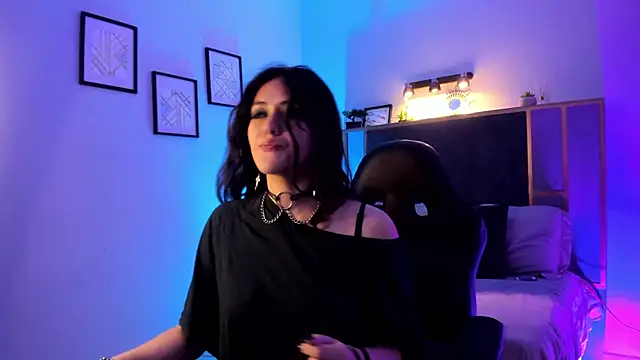 Azurra amatto2 online show from 7, 1, 2026