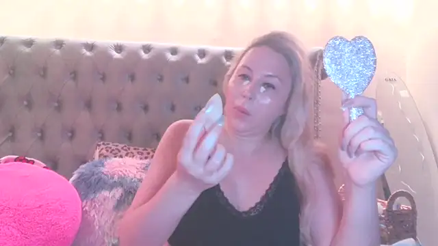 Snapshot of BigBoobsBlair chatting on 30, 5, 2026 BigBoobsBlair online show from 30, 5, 2026