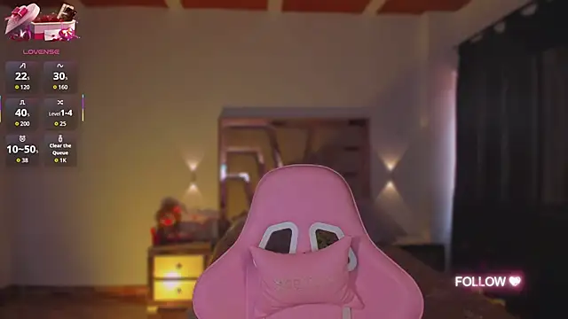 lunaarose online show from 4, 11, 2025