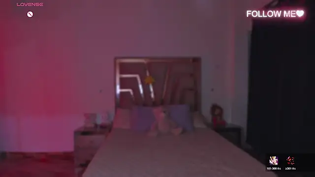 lunaarose online show from 28, 11, 2025