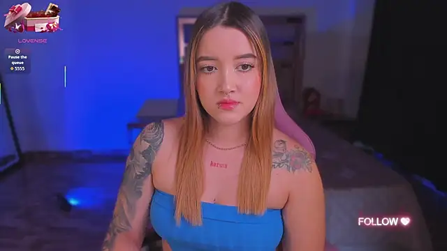 lunaarose online show from 1, 10, 2025