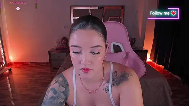 lunaarose online show from 13, 5, 2026