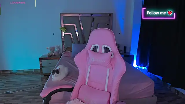 lunaarose online show from 14, 2, 2026