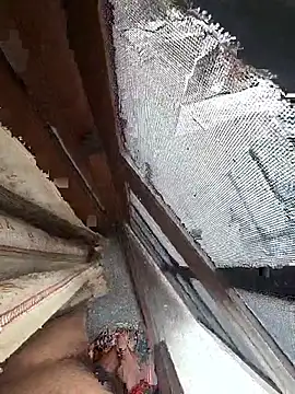 Snapshot of desir3dlund chatting on 7, 3, 2026 desir3dlund online show from 7, 3, 2026