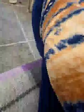 Snapshot of desir3dlund chatting on 2, 3, 2026 desir3dlund online show from 2, 3, 2026