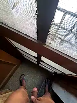 Snapshot of desir3dlund chatting on 22, 3, 2026 desir3dlund online show from 22, 3, 2026