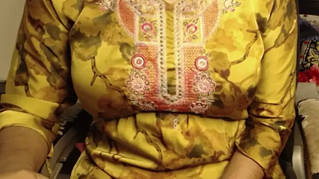 campornlive71 online show from 11, 2, 2026