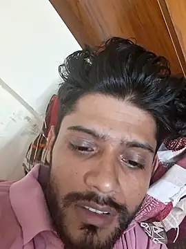 Snapshot of king_raaj1999 chatting on 4, 8, 2026 king raaj1999 online show from 4, 8, 2026