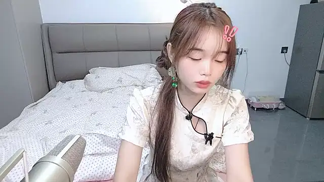 kexin a online show from 11, 10, 2025