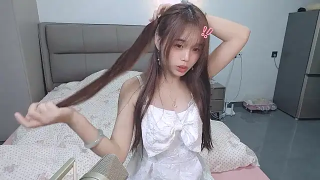 kexin a online show from 25, 10, 2025