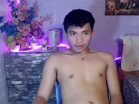 mostwantedtwink online show from 8, 6, 2026