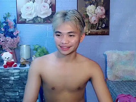 mostwantedtwink online show from 6, 5, 2026