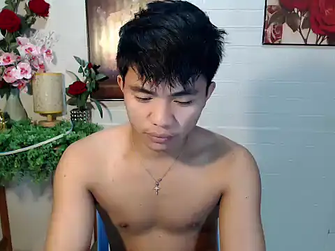 mostwantedtwink online show from 18, 6, 2026