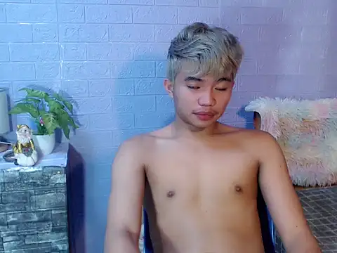 mostwantedtwink online show from 8, 5, 2026