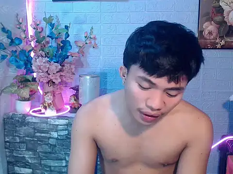mostwantedtwink online show from 24, 7, 2026