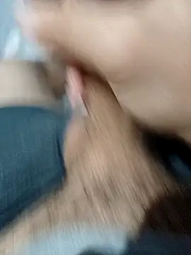 Snapshot of Hamzadz123 chatting on 31, 10, 2025 Hamzadz123 online show from 31, 10, 2025