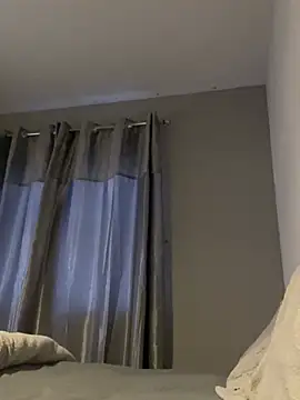 LollyLove  online show from 5, 4, 2026