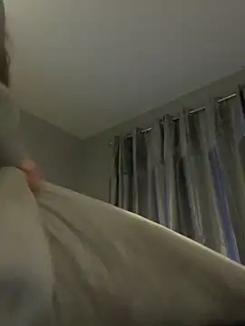 LollyLove  online show from 3, 12, 2025