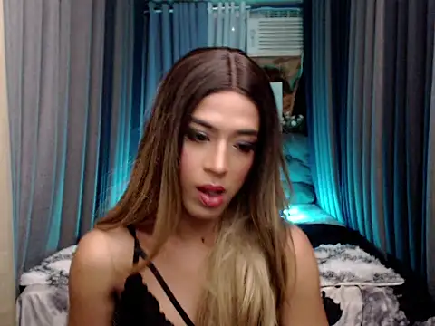 Yourscarlette Slut online show from 8, 11, 2025