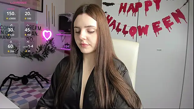 LiaWoow online show from 25, 10, 2025