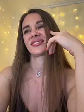 LucieMack online show from 3, 6, 2026