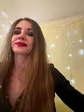 LucieMack online show from 21, 12, 2025