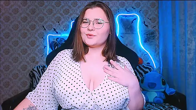 InLoveWithLife26 online show from 26, 10, 2025