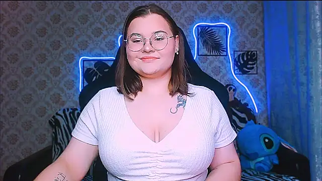 InLoveWithLife26 online show from 15, 10, 2025