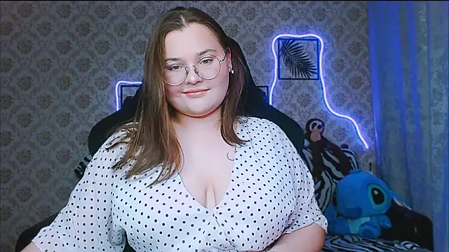 InLoveWithLife26 online show from 12, 9, 2025